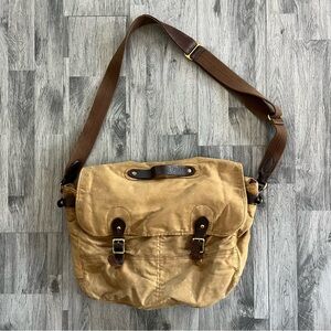 J Crew Abingdon Dry Goods  Messenger Bag Tan & Khaki Waxed Canvas & Leather